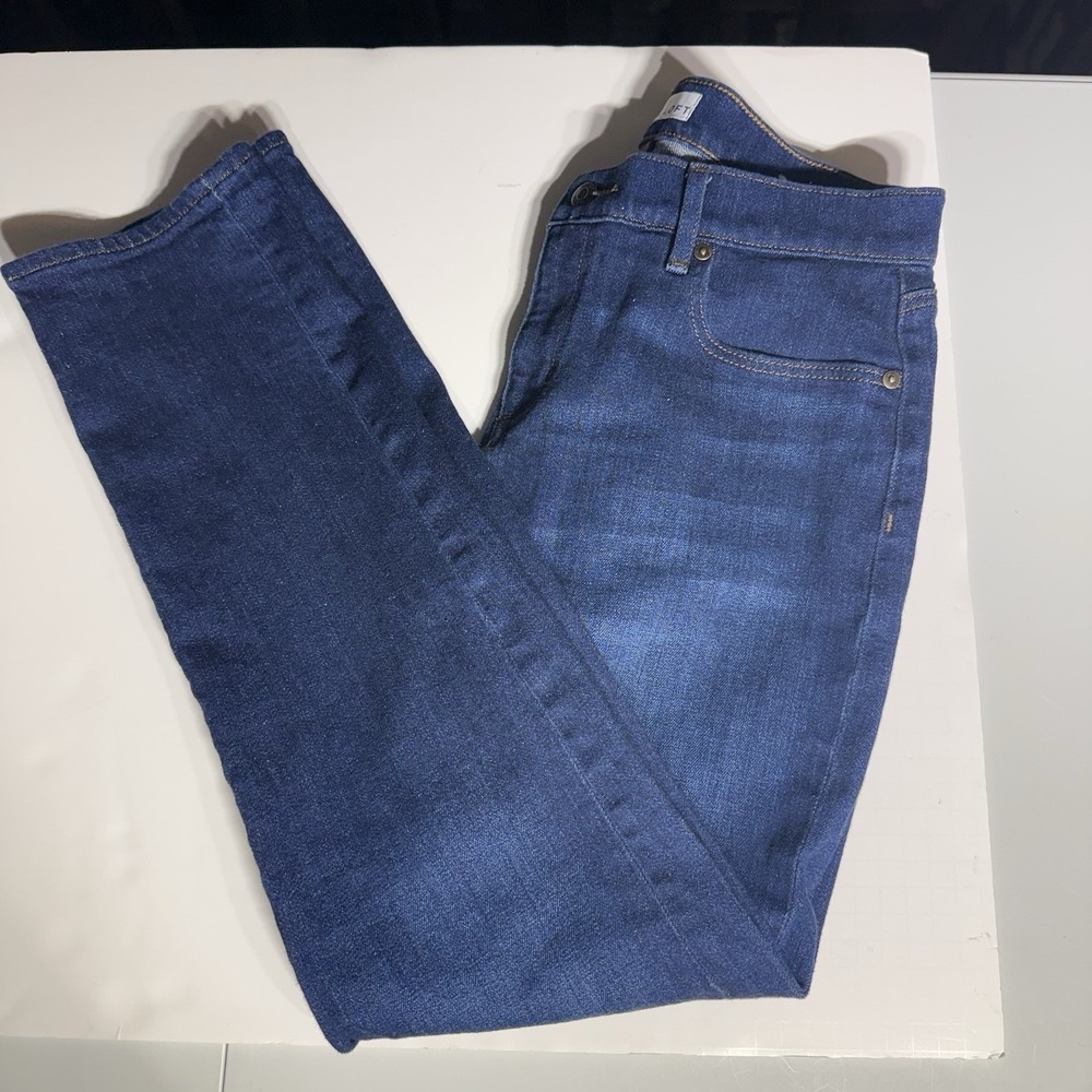 LOFT SuperSoft Girlfriend Dark Wash Denim Jeans Women Size 30/10 Petite Straight